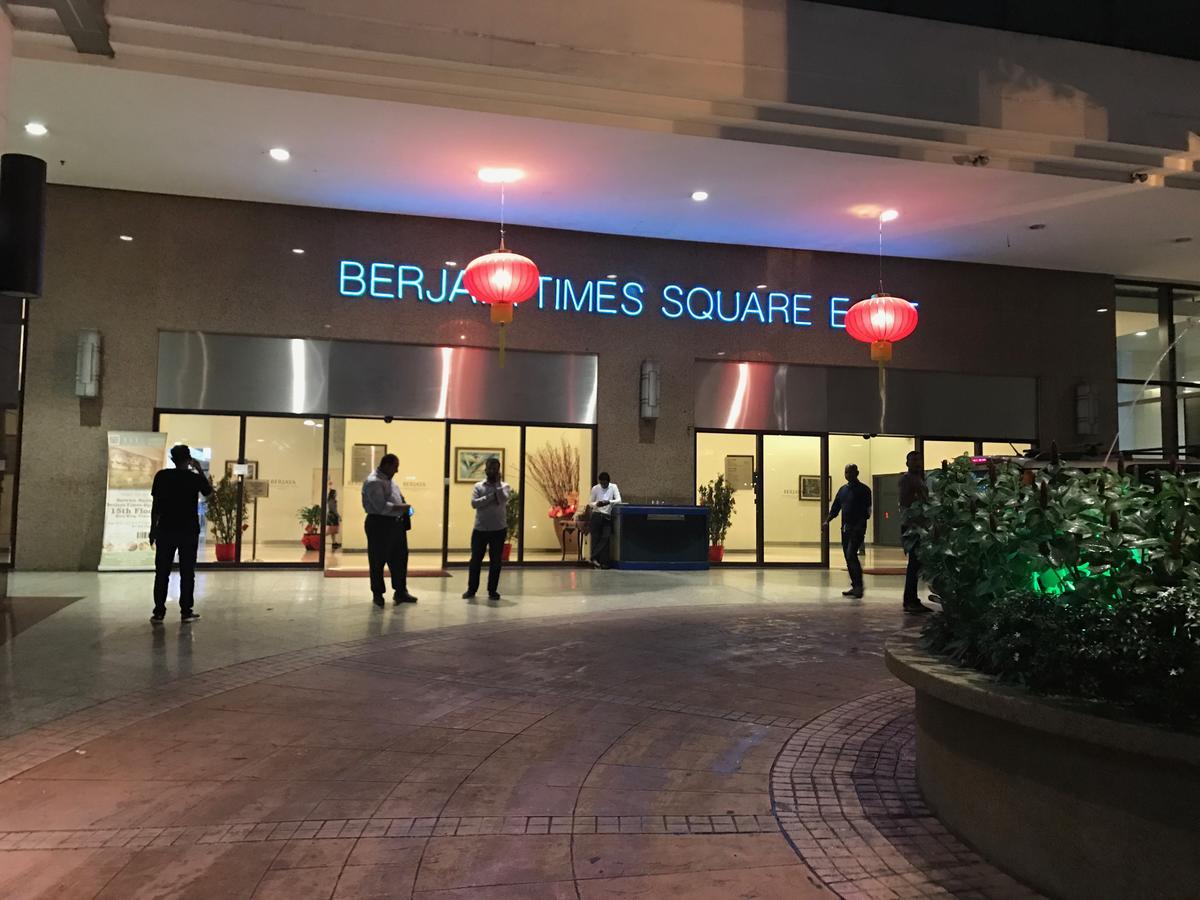 Times Square Kuala Lumpur By Luna Apartment Екстериор снимка